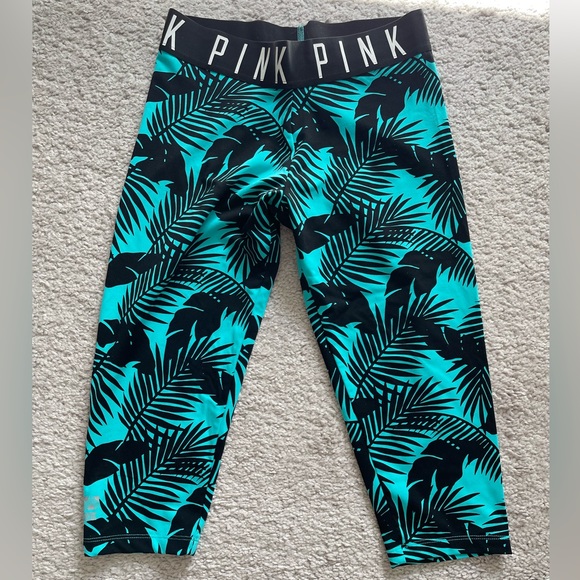 Victoria's Secret Pink Ultimate Extreme Crop athletic workout pants. Size Small - Picture 1 of 9